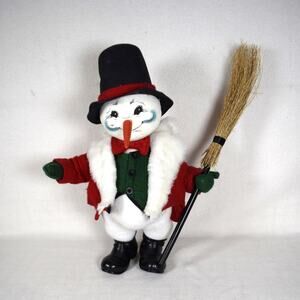 Annalee Mobilitee 18" Snowman 2004 Black Hat  Poseable Traditional Frosty Figure